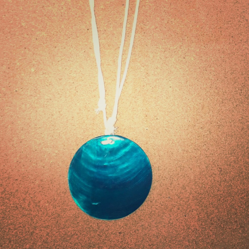 Women’s Turquoise Pendant Necklace